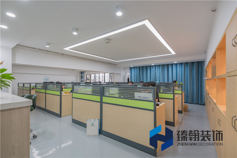 精明鼠科技1000平復式辦公室設計裝修