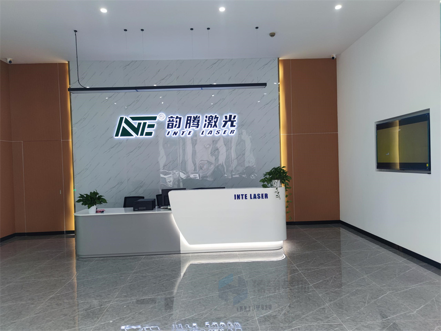 3000㎡深圳韻騰激光廠房，展廳，辦公室設計裝修